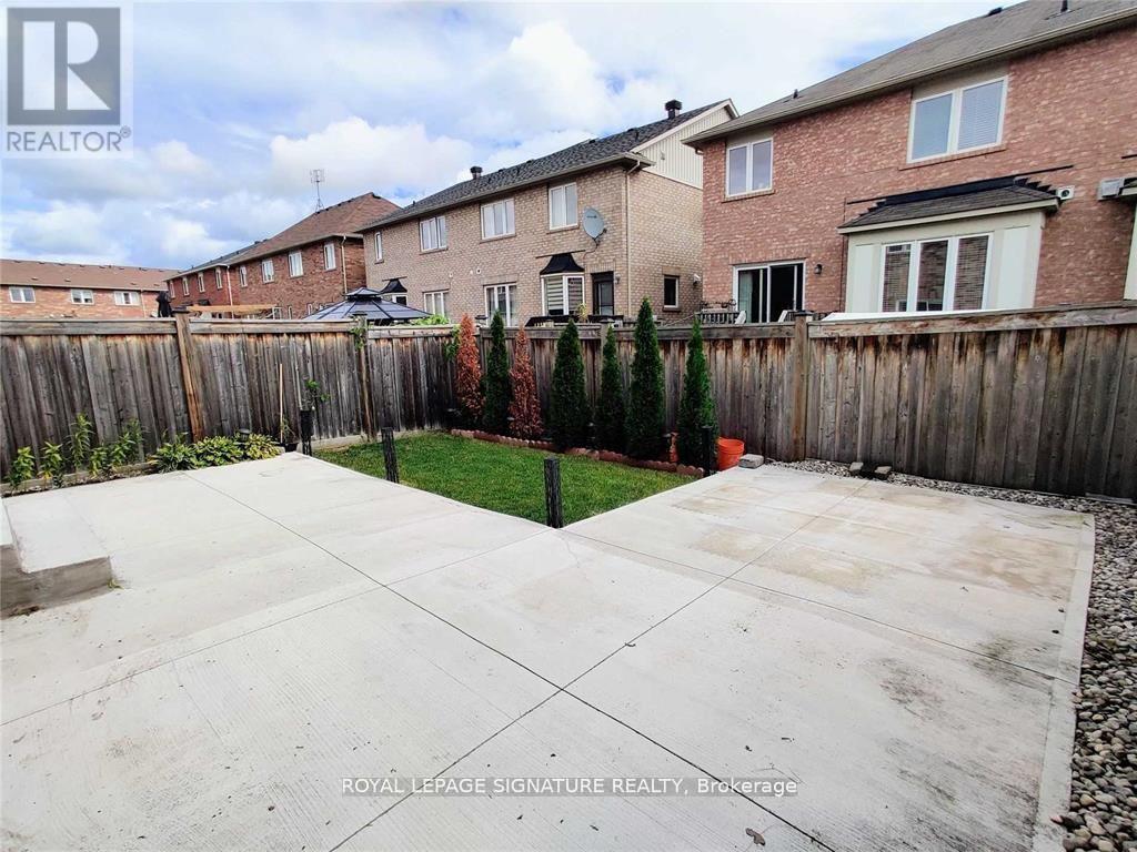 180 Mcdougall Crossing, Milton, Ontario  L9T 0P7 - Photo 17 - W13047840