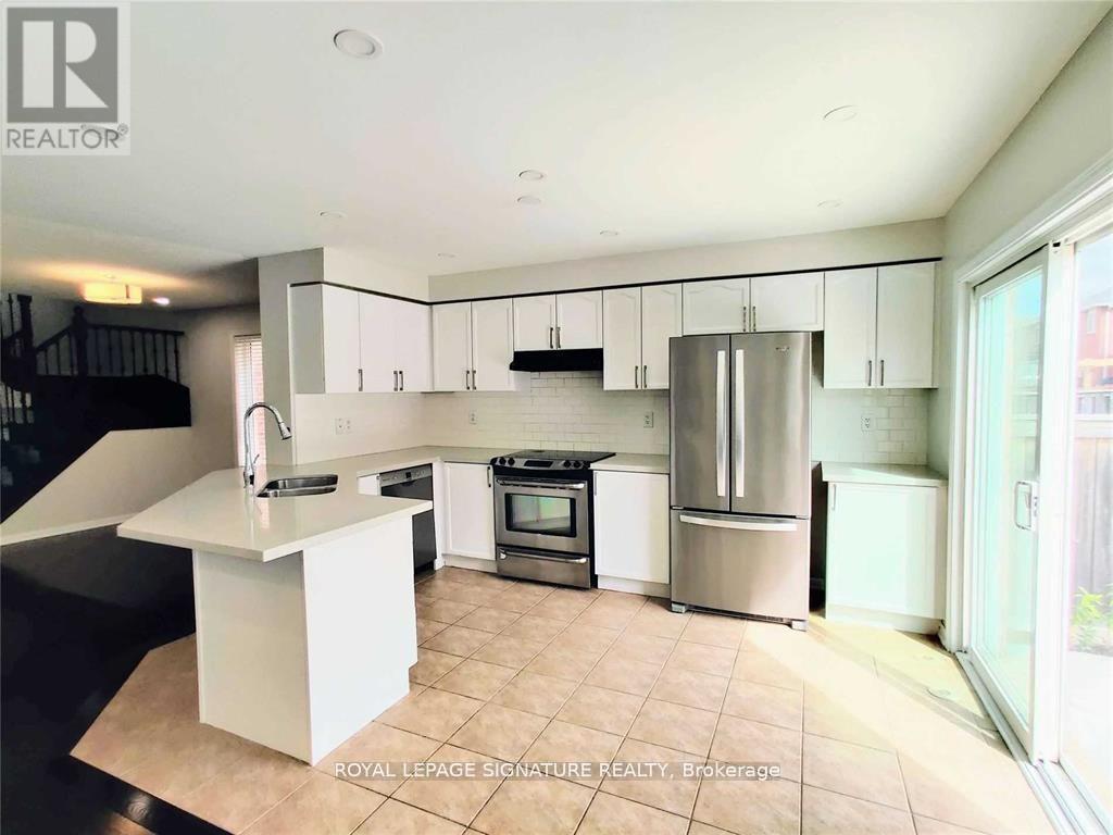 180 Mcdougall Crossing, Milton, Ontario  L9T 0P7 - Photo 2 - W13047840