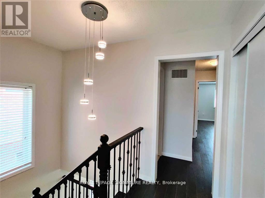 180 Mcdougall Crossing, Milton, Ontario  L9T 0P7 - Photo 8 - W13047840