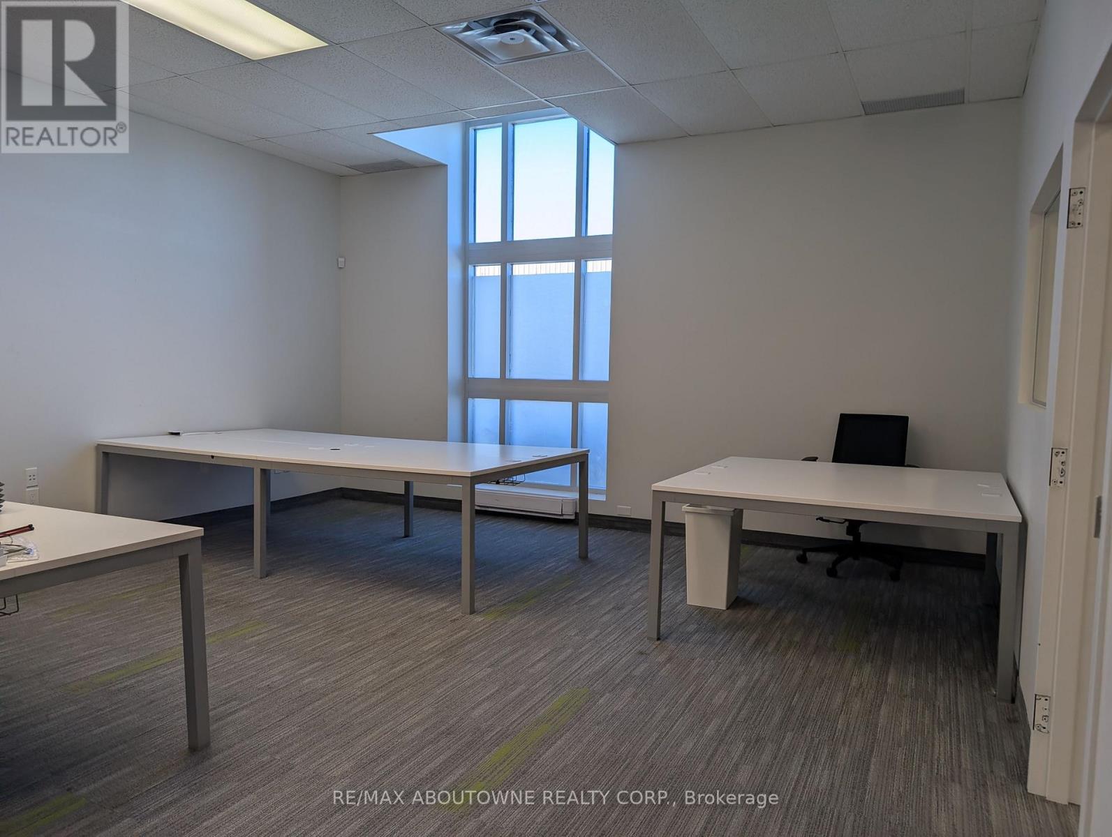 F7 - 1273 North Service Road E, Oakville, Ontario  L6H 1A7 - Photo 4 - W13047976