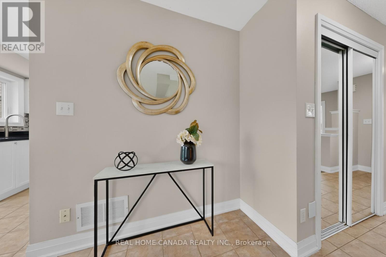 1026 Gordon Heights, Milton, Ontario  L9T 5S9 - Photo 10 - W13048084