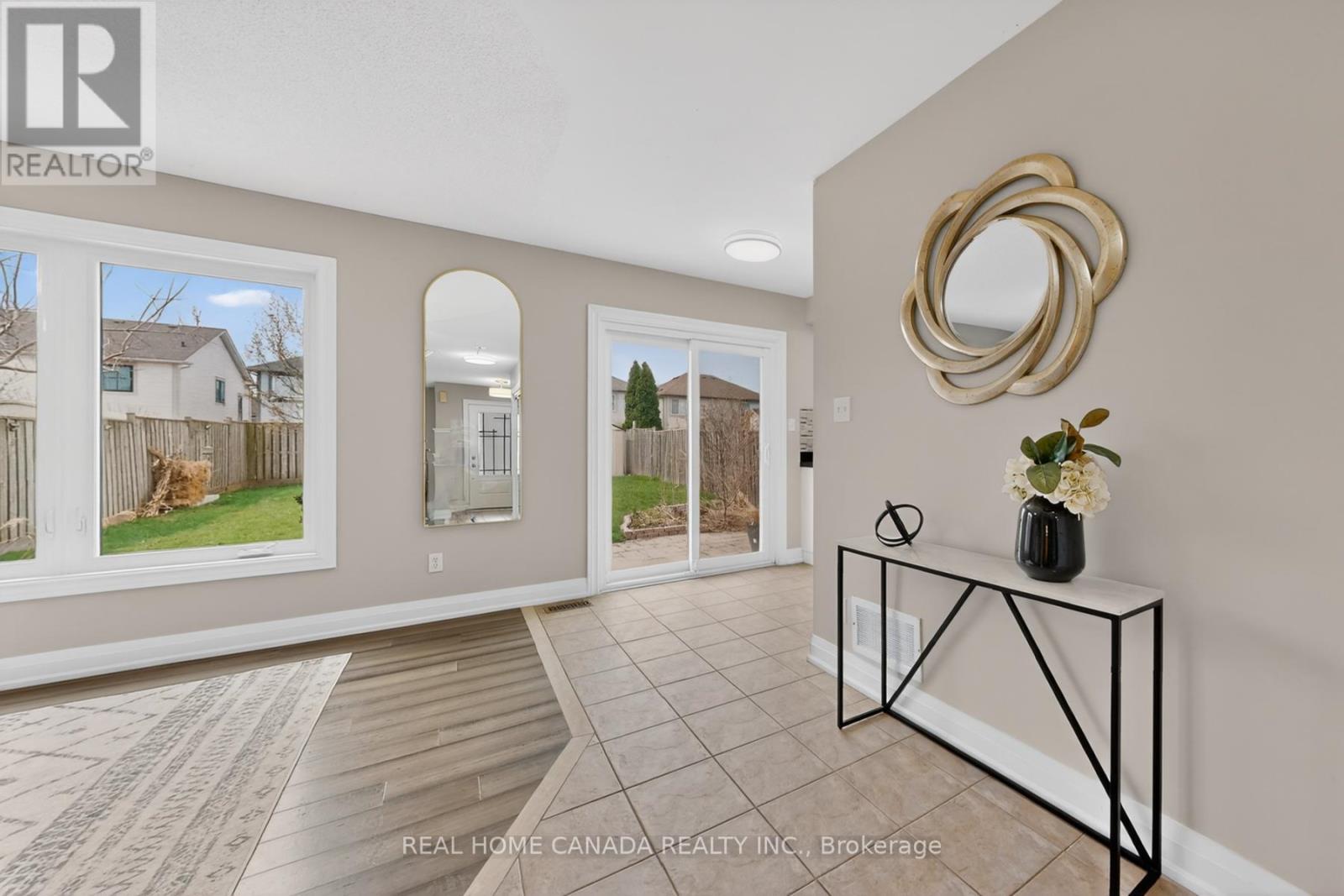 1026 Gordon Heights, Milton, Ontario  L9T 5S9 - Photo 11 - W13048084