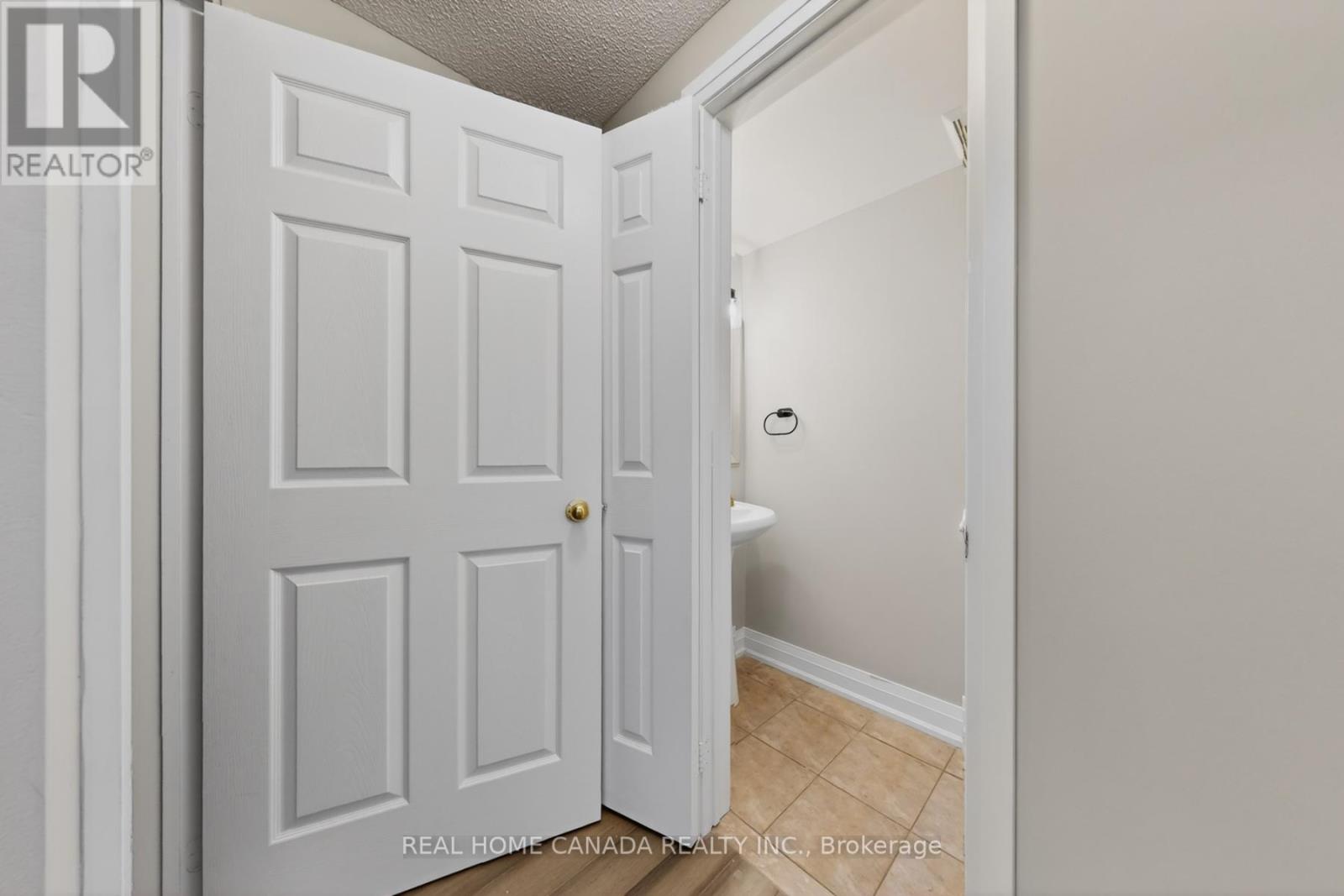 1026 Gordon Heights, Milton, Ontario  L9T 5S9 - Photo 27 - W13048084