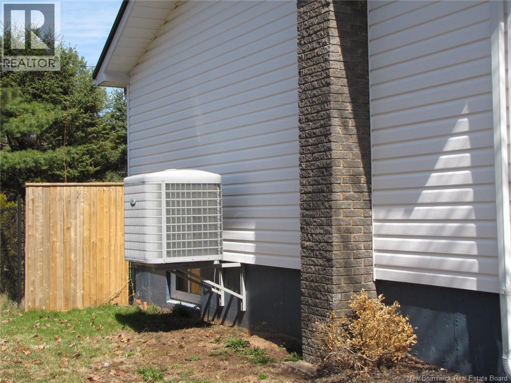 18 Frost Street, Riverview, New Brunswick  E1B 4C9 - Photo 6 - NB134627