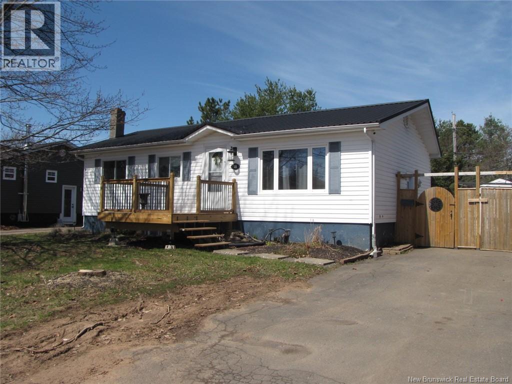 18 Frost Street, Riverview, New Brunswick  E1B 4C9 - Photo 1 - NB134627