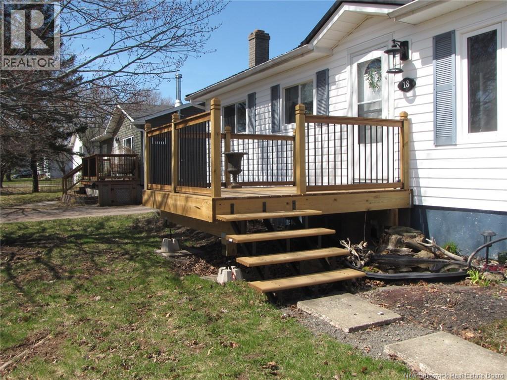 18 Frost Street, Riverview, New Brunswick  E1B 4C9 - Photo 5 - NB134627