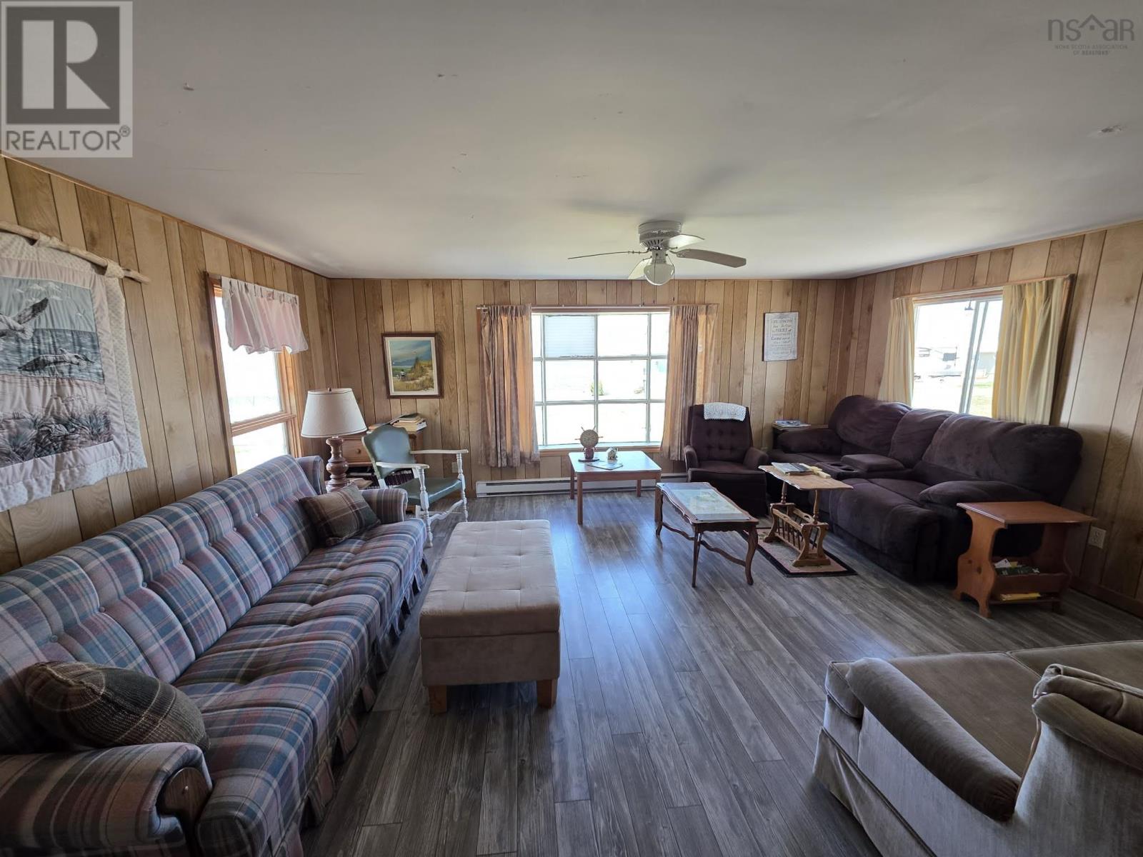 15 Maceachern Crescent, Bayhead, Nova Scotia  B0K 1V0 - Photo 5 - 202608722