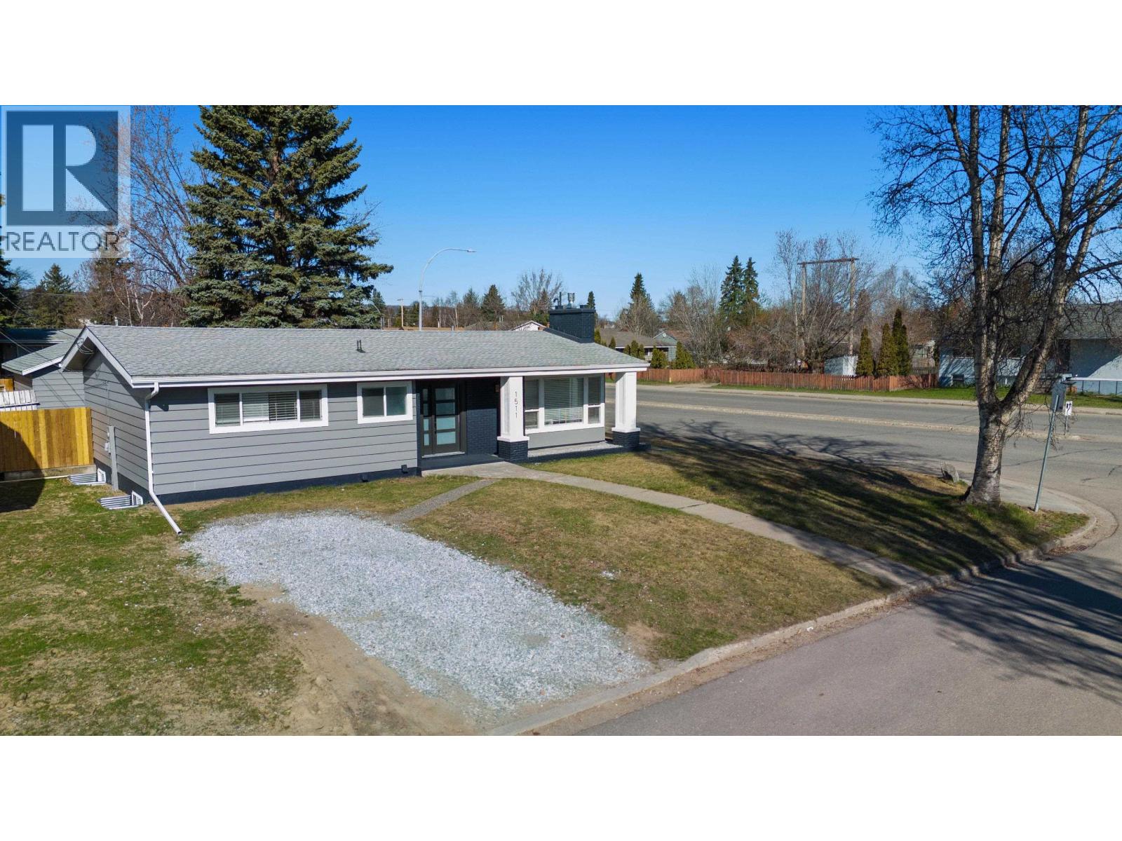 1511 Alward Street, Prince George, British Columbia  V2M 2G7 - Photo 3 - R3080703