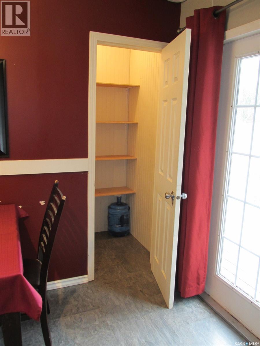 617 8th Avenue W, Nipawin, Saskatchewan  S0E 1E0 - Photo 11 - SK018339