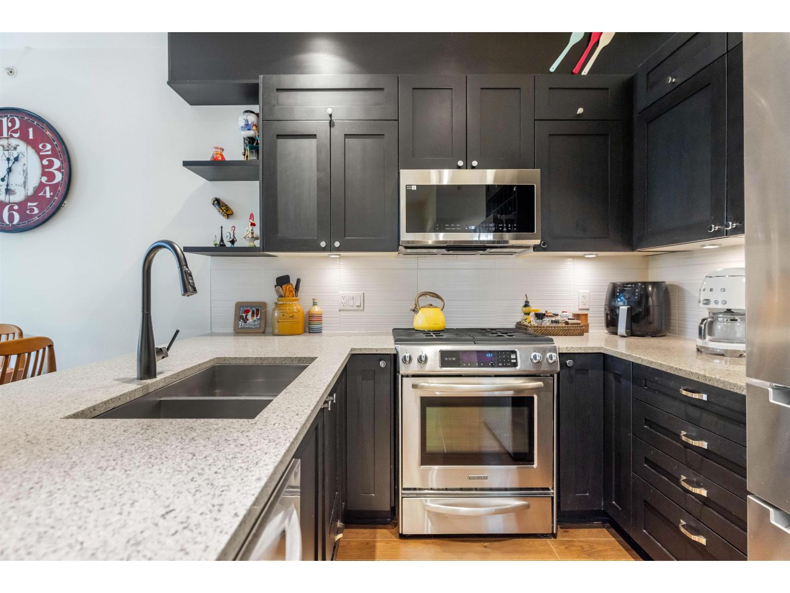 308 15185 36 Avenue, Surrey, British Columbia  V3Z 4R3 - Photo 11 - R3115821