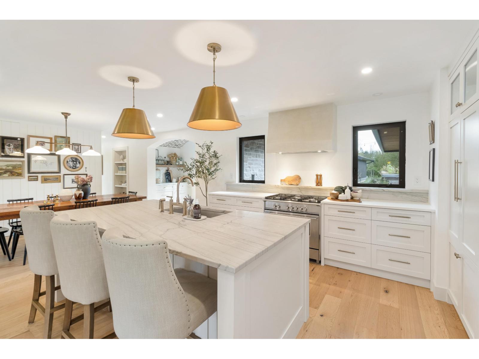 33496 Ihles Avenue, Mission, British Columbia  V2V 6Y1 - Photo 11 - R3115468