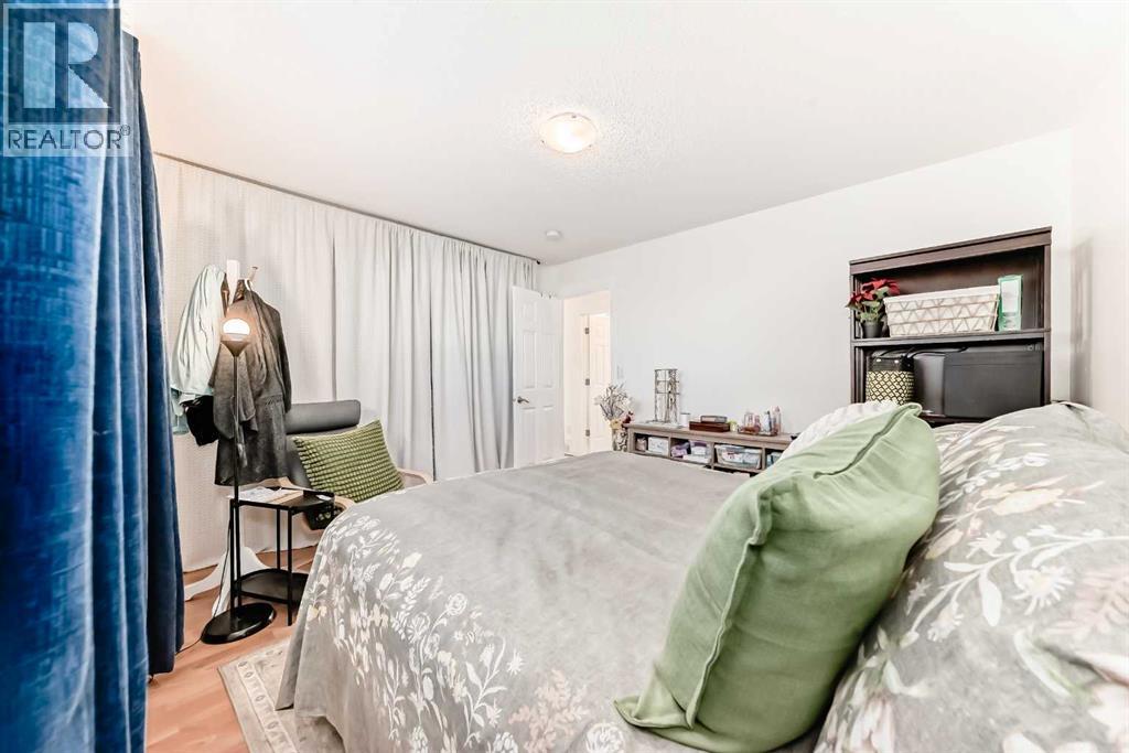 5903 4 Avenue Ne, Calgary, Alberta  T2A 3Y1 - Photo 12 - A2285461