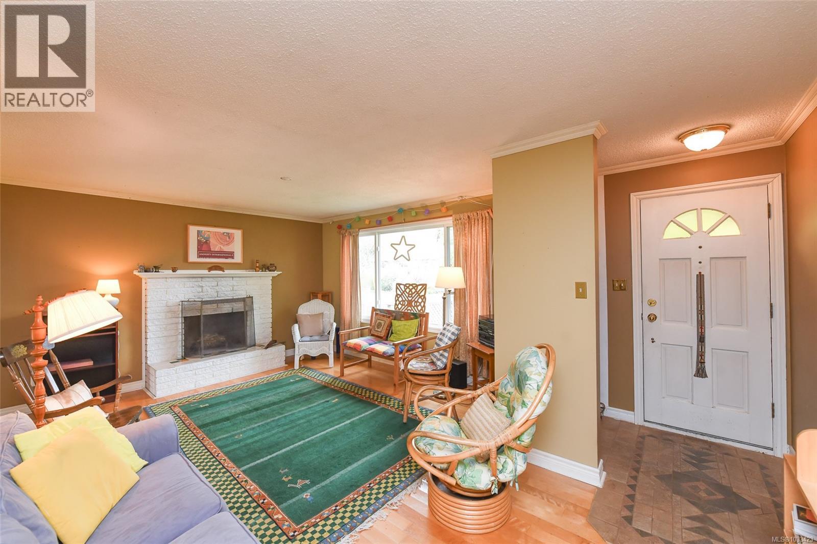 369 Douglas St, Comox, British Columbia  V9M 2C6 - Photo 16 - 1033423