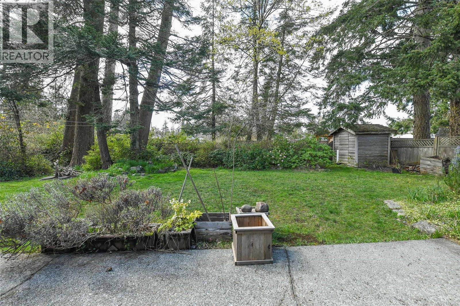 369 Douglas St, Comox, British Columbia  V9M 2C6 - Photo 34 - 1033423