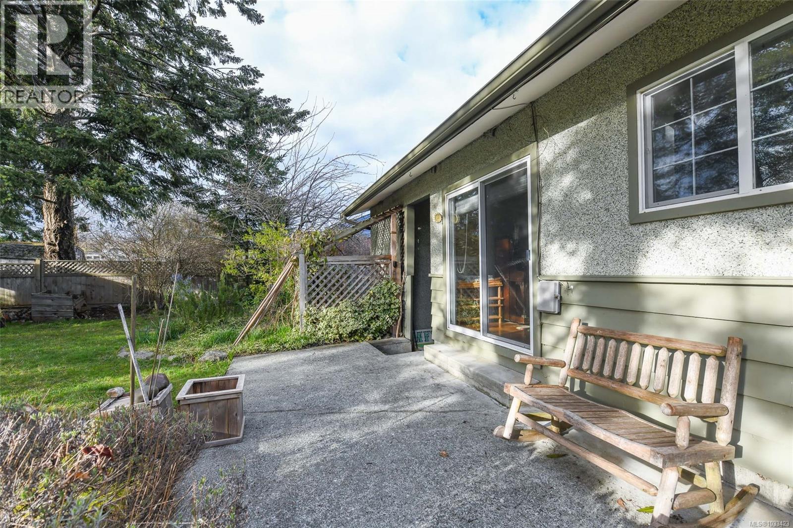 369 Douglas St, Comox, British Columbia  V9M 2C6 - Photo 6 - 1033423