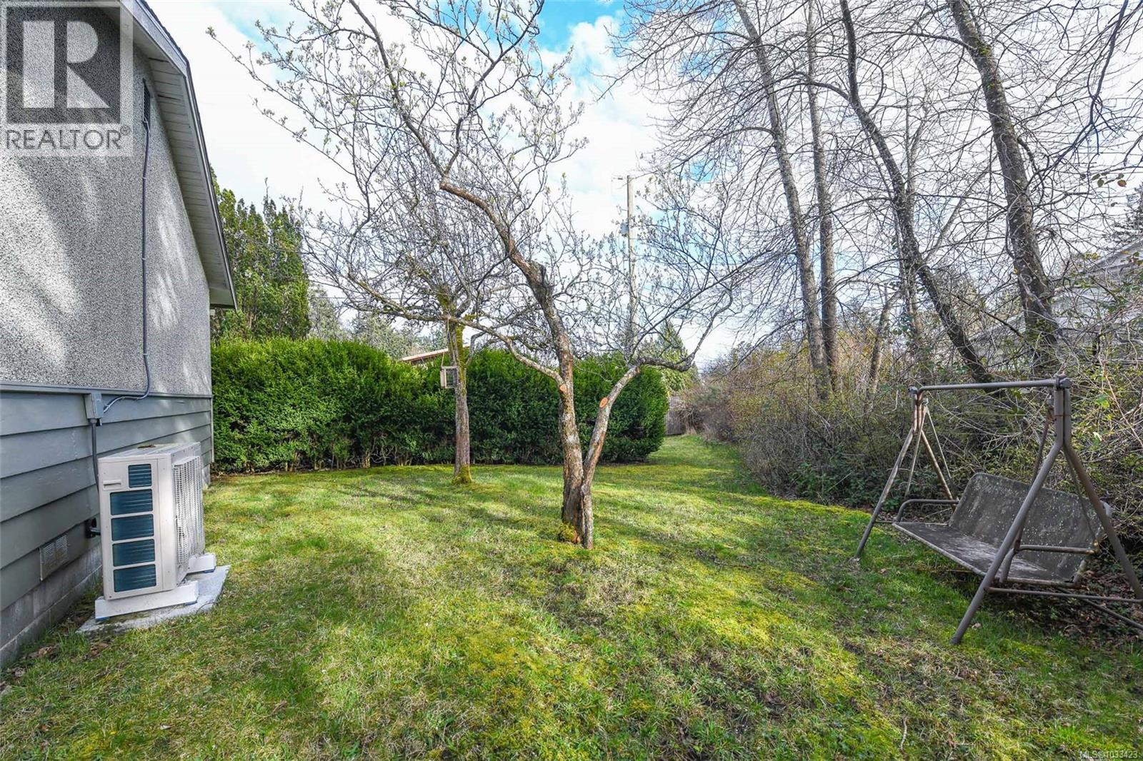 369 Douglas St, Comox, British Columbia  V9M 2C6 - Photo 7 - 1033423