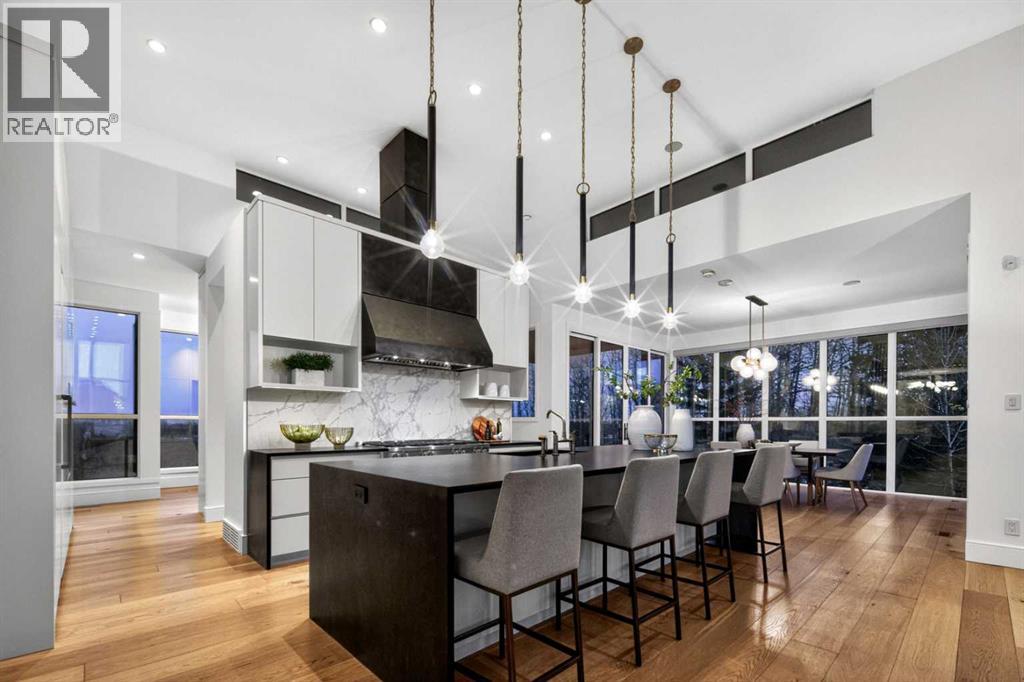 105 Silverhorn Ridge, Rural Rocky View County, Alberta  T3R 0X3 - Photo 19 - A2305428