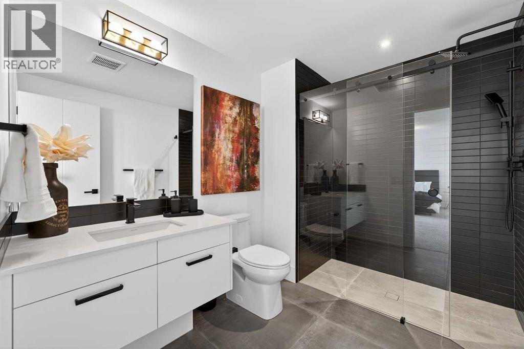 105 Silverhorn Ridge, Rural Rocky View County, Alberta  T3R 0X3 - Photo 50 - A2305428