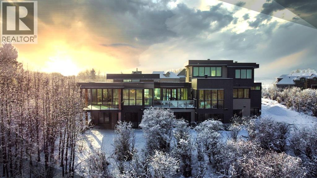 105 Silverhorn Ridge, Rural Rocky View County, Alberta  T3R 0X3 - Photo 2 - A2305428