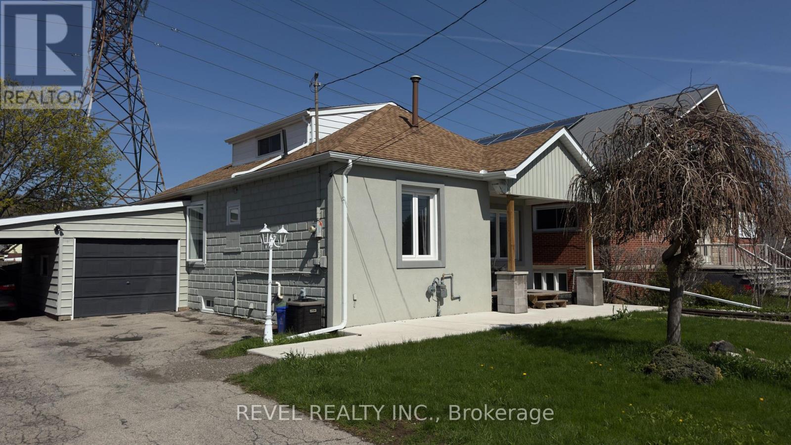 Middle Room - 520 Cochrane Road, Hamilton, Ontario  L8K 3H5 - Photo 2 - X13048006