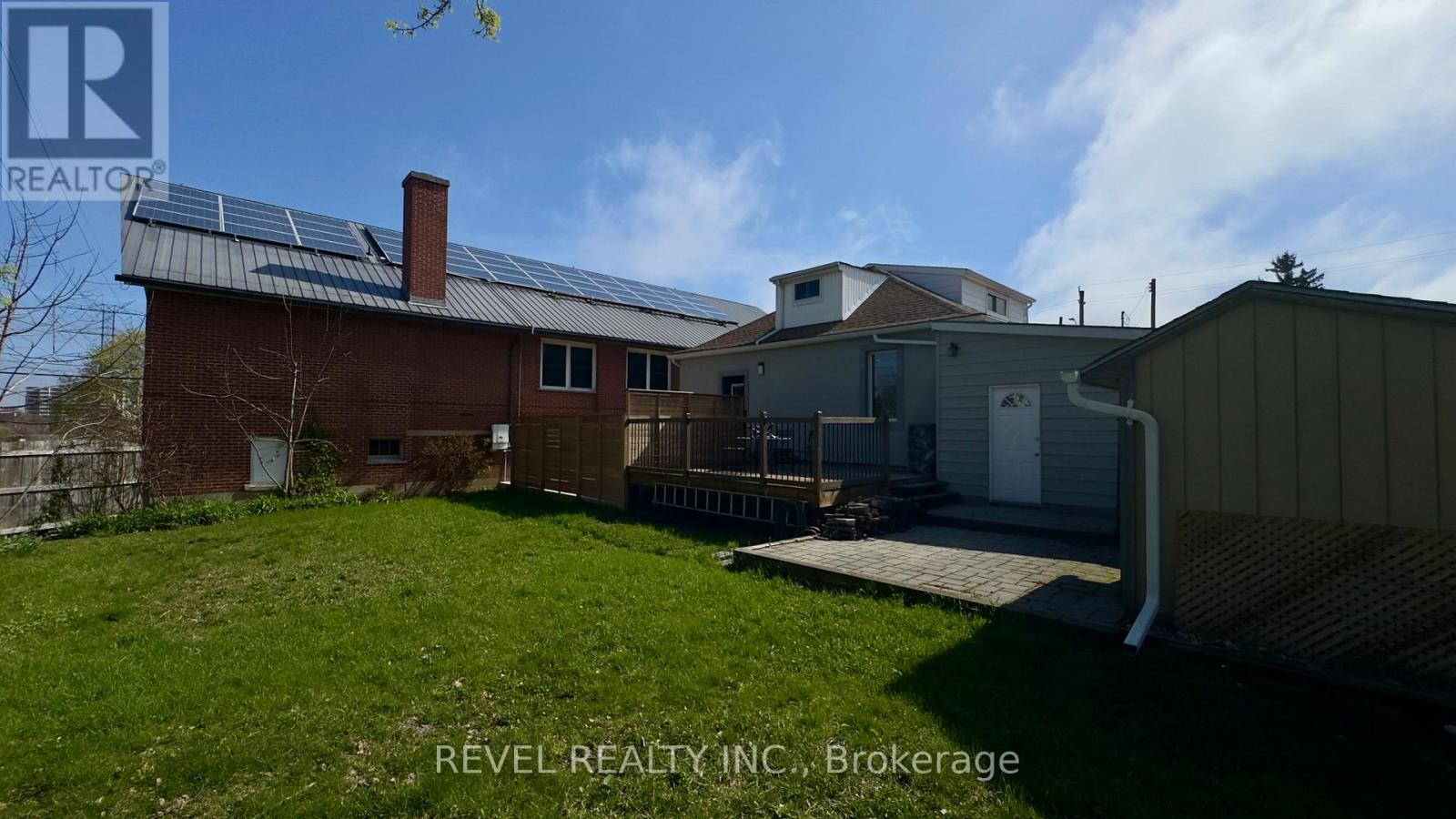 Middle Room - 520 Cochrane Road, Hamilton, Ontario  L8K 3H5 - Photo 9 - X13048006