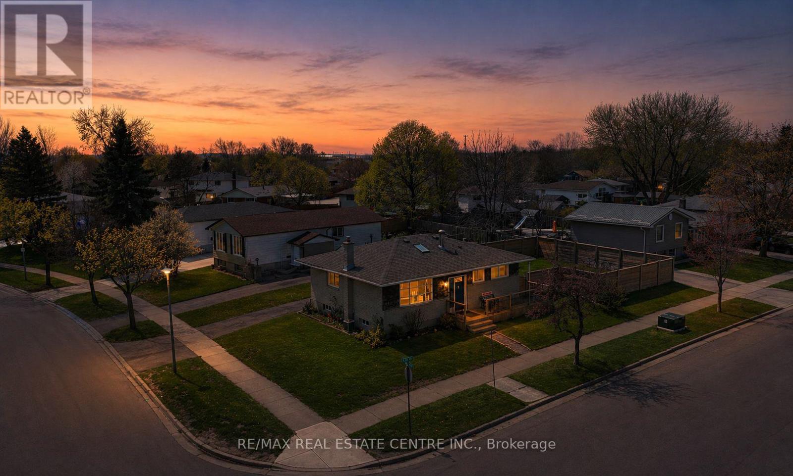 56 ASHBURY AVENUE, London South, Ontario