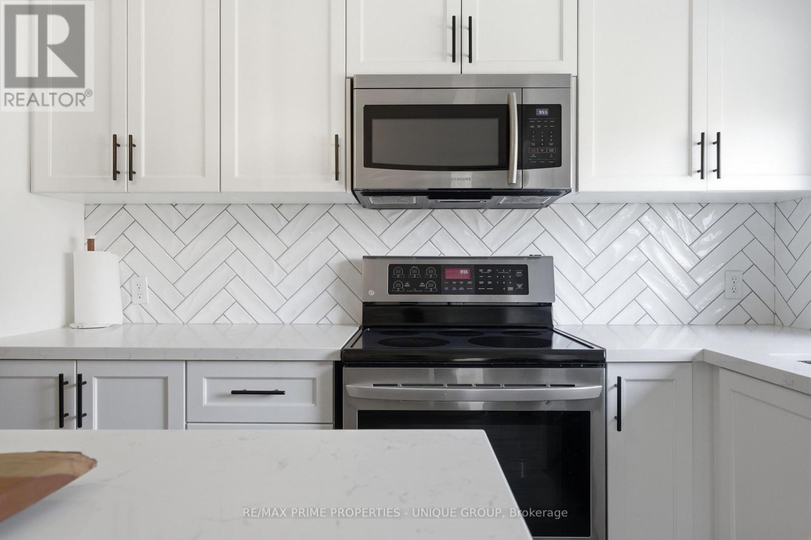 123 East Avenue N, Hamilton, Ontario  L8L 5H6 - Photo 12 - X13048114