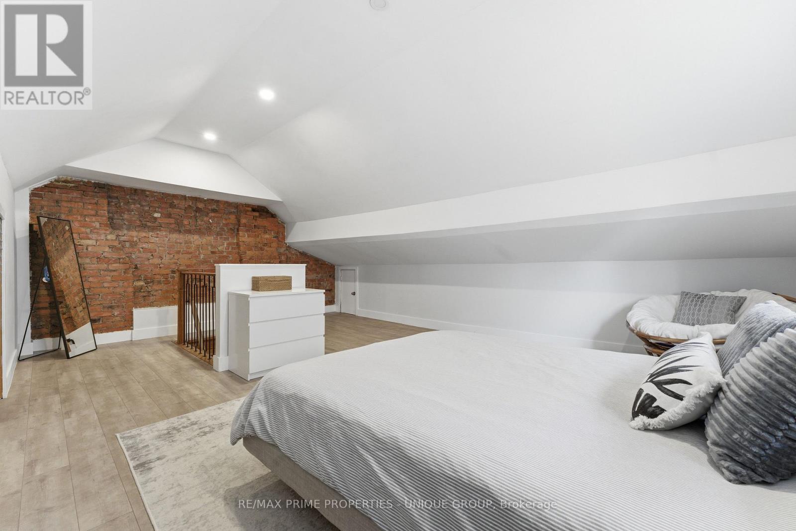 123 East Avenue N, Hamilton, Ontario  L8L 5H6 - Photo 30 - X13048114