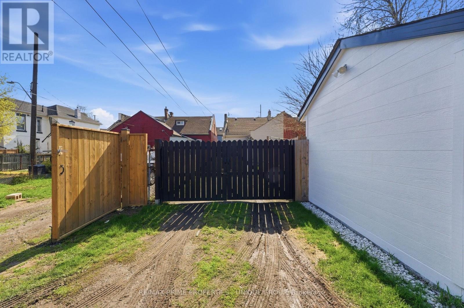 123 East Avenue N, Hamilton, Ontario  L8L 5H6 - Photo 48 - X13048114