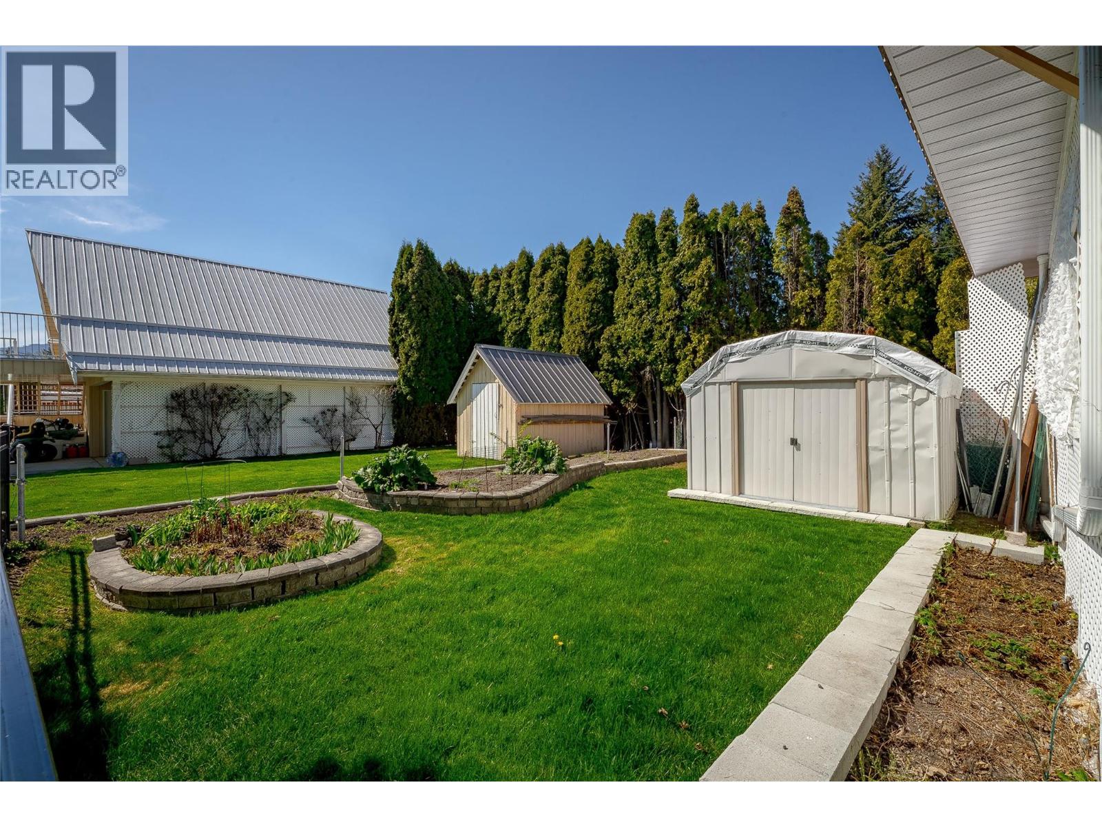 1322 & 1318 Deodar Road, Scotch Creek, British Columbia  V0E 1M5 - Photo 32 - 10384858