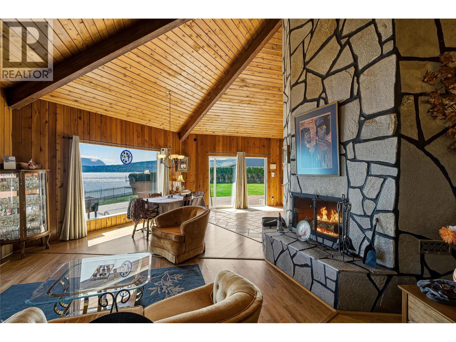 1322 & 1318 Deodar Road, Scotch Creek, British Columbia  V0E 1M5 - Photo 8 - 10384858