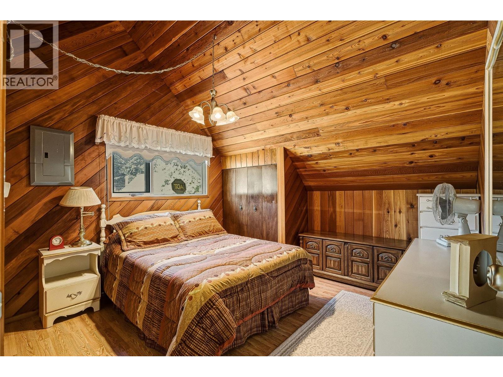 1322 & 1318 Deodar Road, Scotch Creek, British Columbia  V0E 1M5 - Photo 43 - 10384858