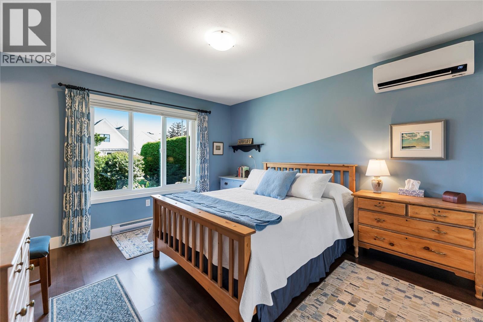 10448 Allbay Rd, Sidney, British Columbia  V8L 2P1 - Photo 16 - 1033373