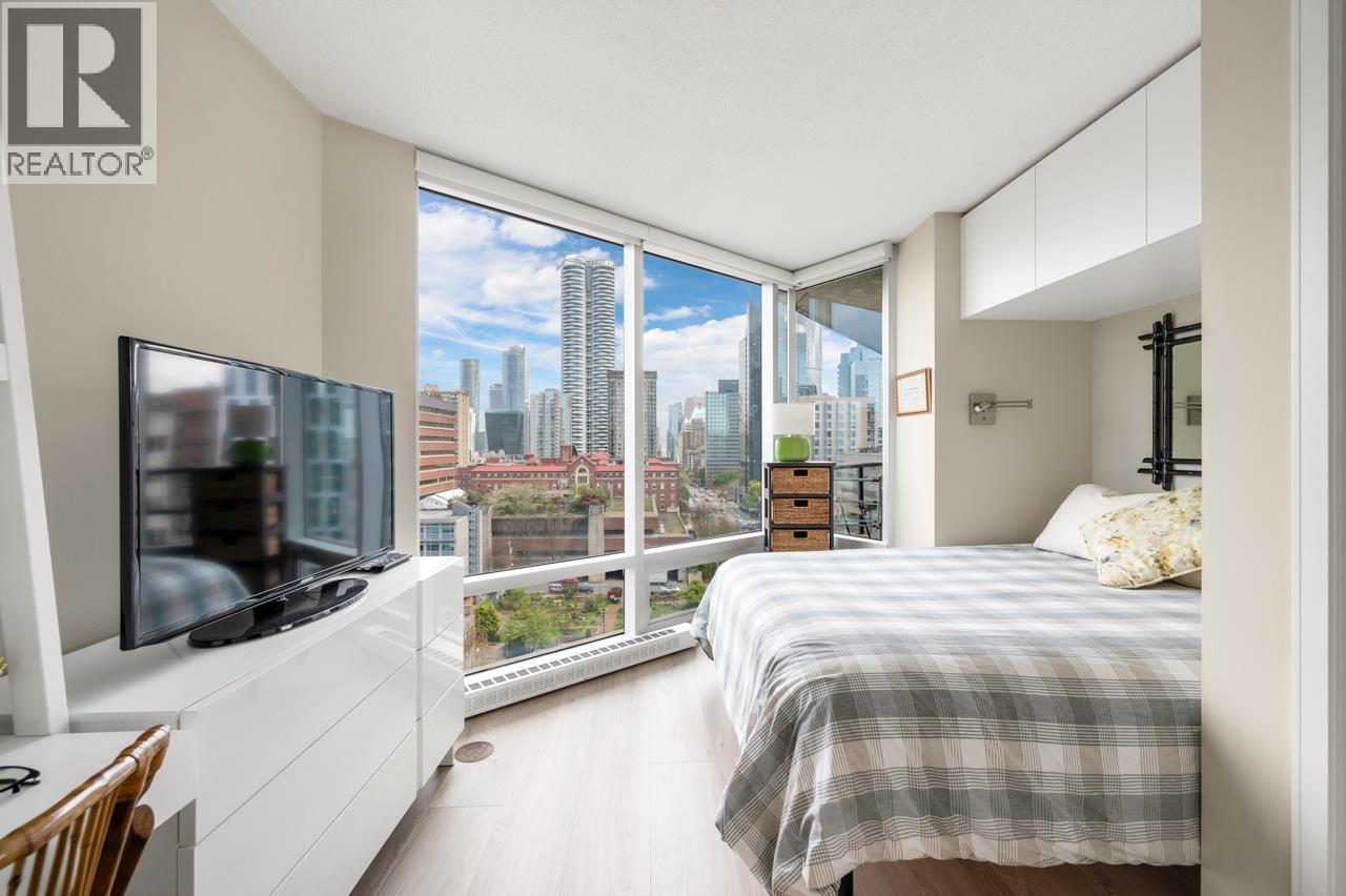 1301 1003 Burnaby Street, Vancouver, British Columbia  V6E 4R7 - Photo 11 - R3115933