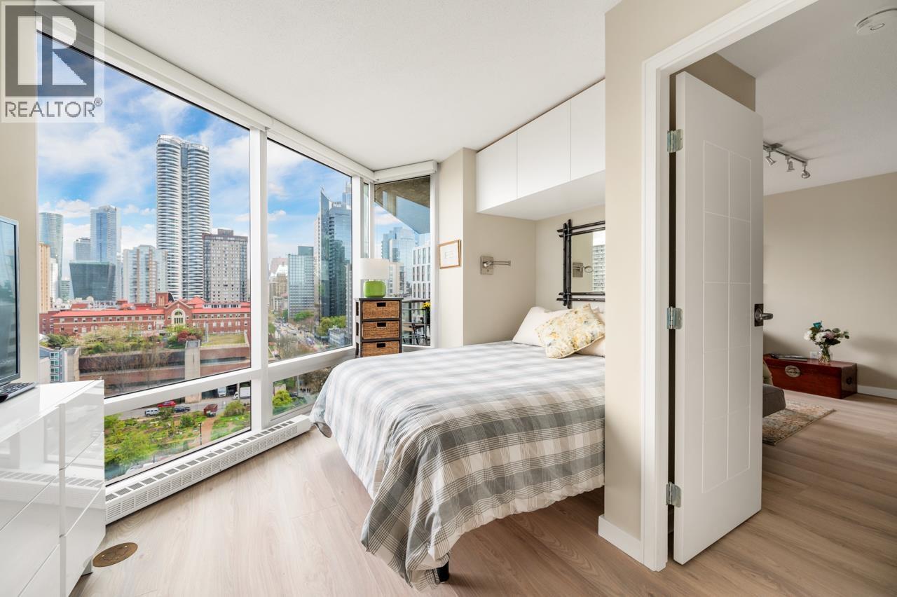 1301 1003 Burnaby Street, Vancouver, British Columbia  V6E 4R7 - Photo 12 - R3115933