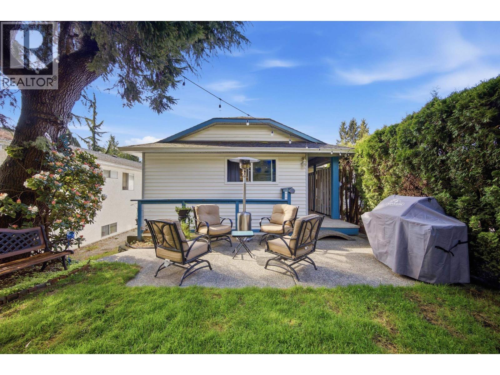 4057 Marine Drive, Burnaby, British Columbia  V5J 3E3 - Photo 31 - R3115935