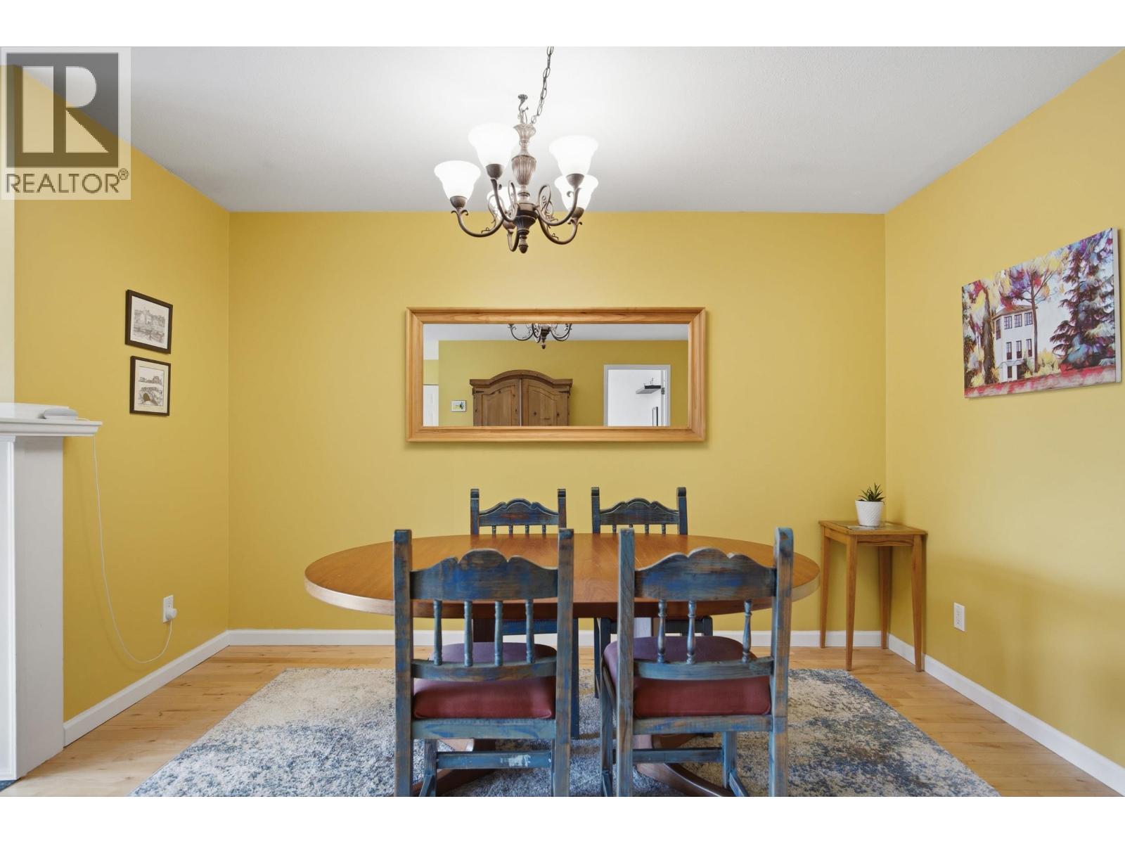 4057 Marine Drive, Burnaby, British Columbia  V5J 3E3 - Photo 8 - R3115935