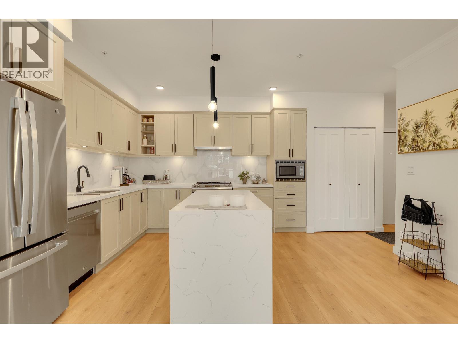 201 12109 223 Street, Maple Ridge, British Columbia  V2X 5Y6 - Photo 7 - R3115939