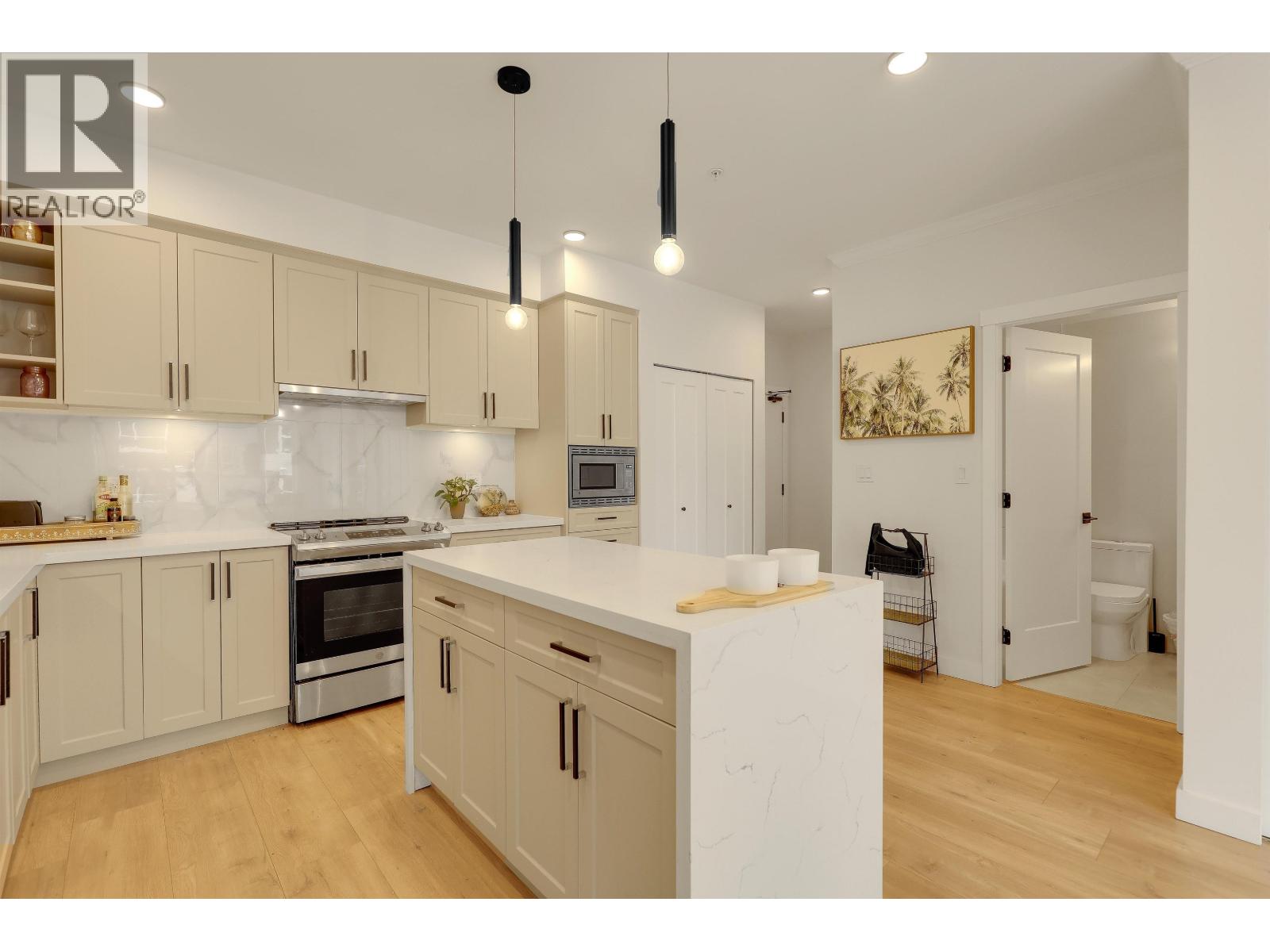 201 12109 223 Street, Maple Ridge, British Columbia  V2X 5Y6 - Photo 8 - R3115939