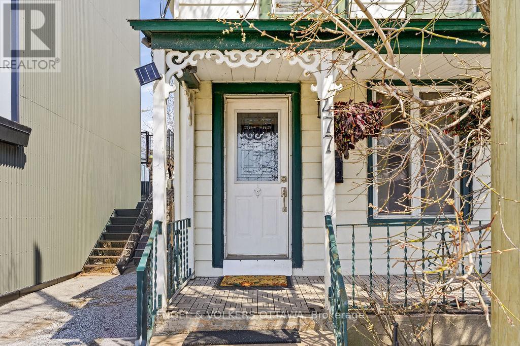 477 Booth Street, Ottawa, Ontario  K1R 7L1 - Photo 2 - X12742880
