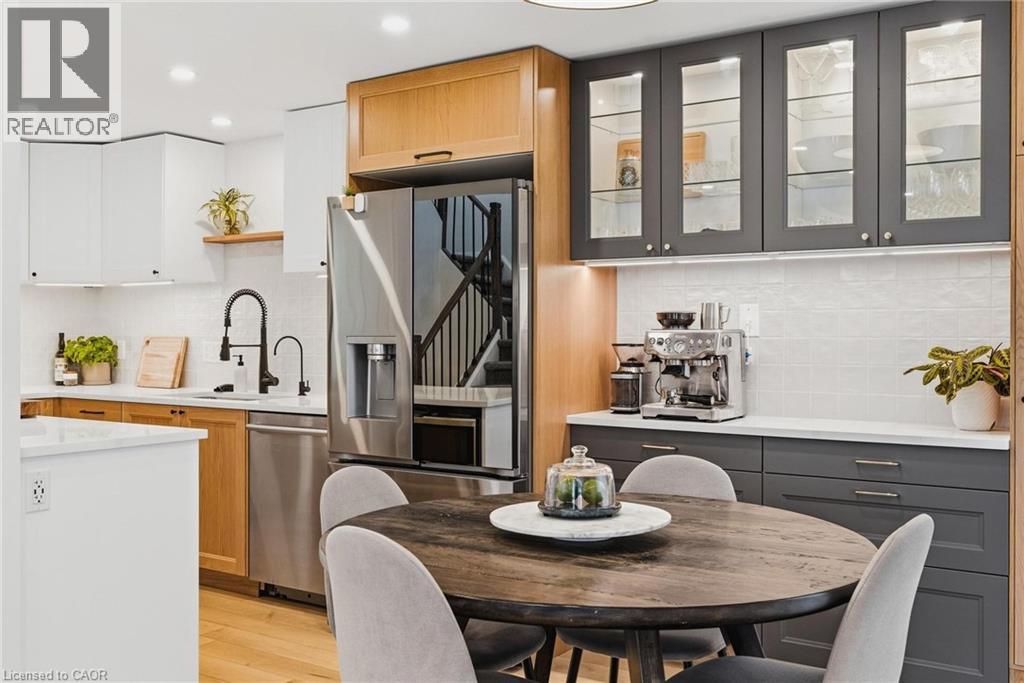 218 Prosperity Drive, Kitchener, Ontario  N2E 4E5 - Photo 8 - 40824357