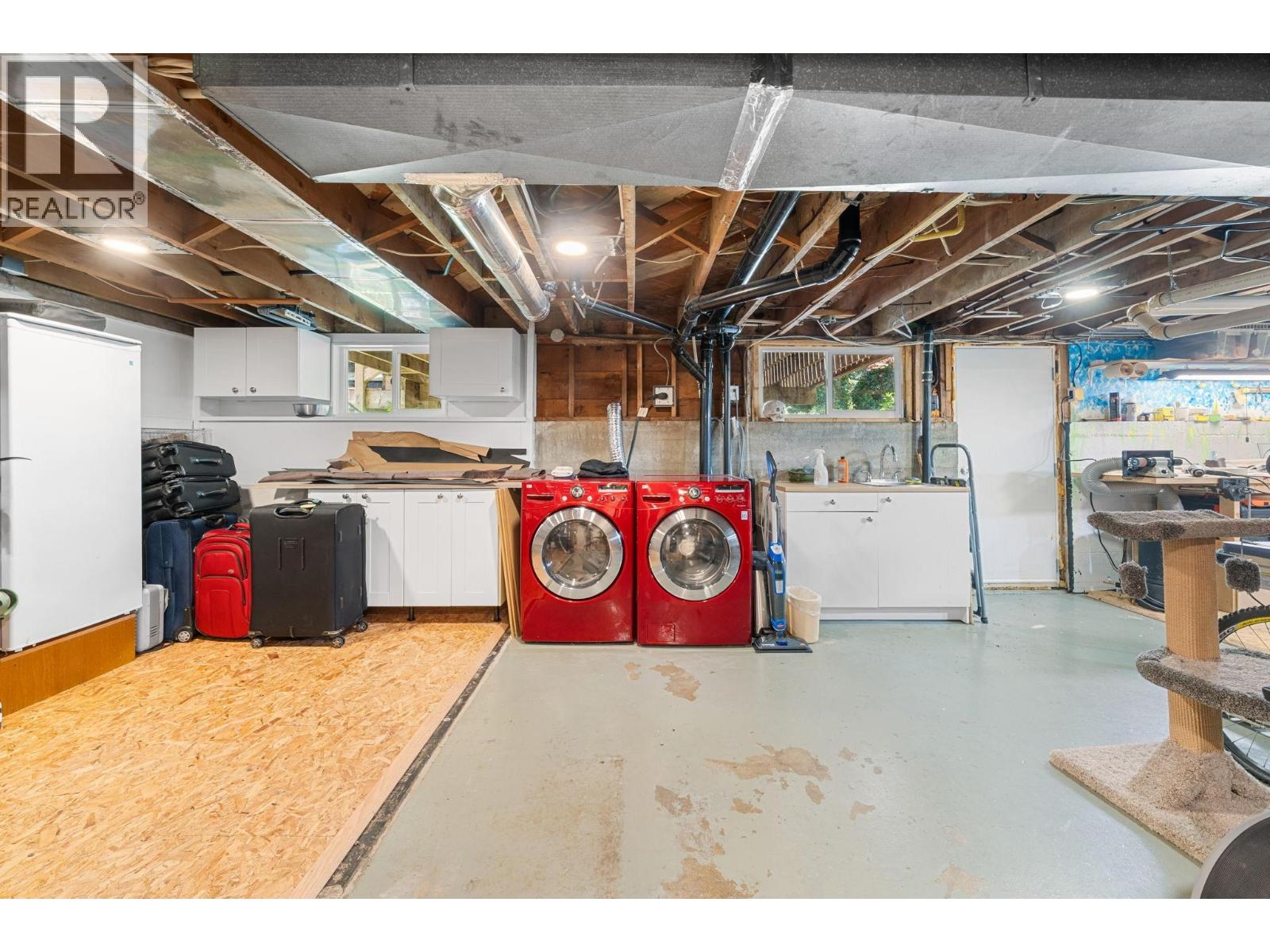 2195 Cortell Street, North Vancouver, British Columbia  V7P 2A8 - Photo 23 - R3115934