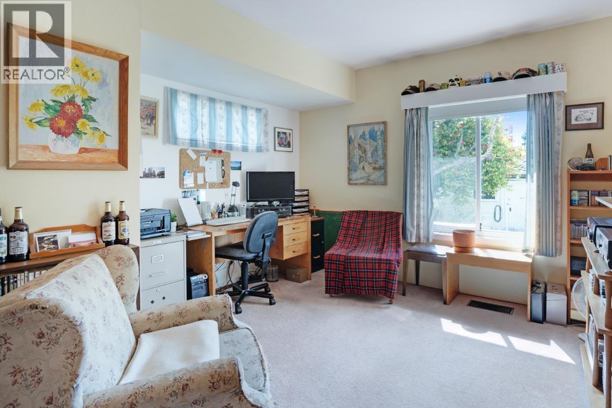 2396 W 18th Avenue, Vancouver, British Columbia  V6L 1A8 - Photo 10 - R3115946