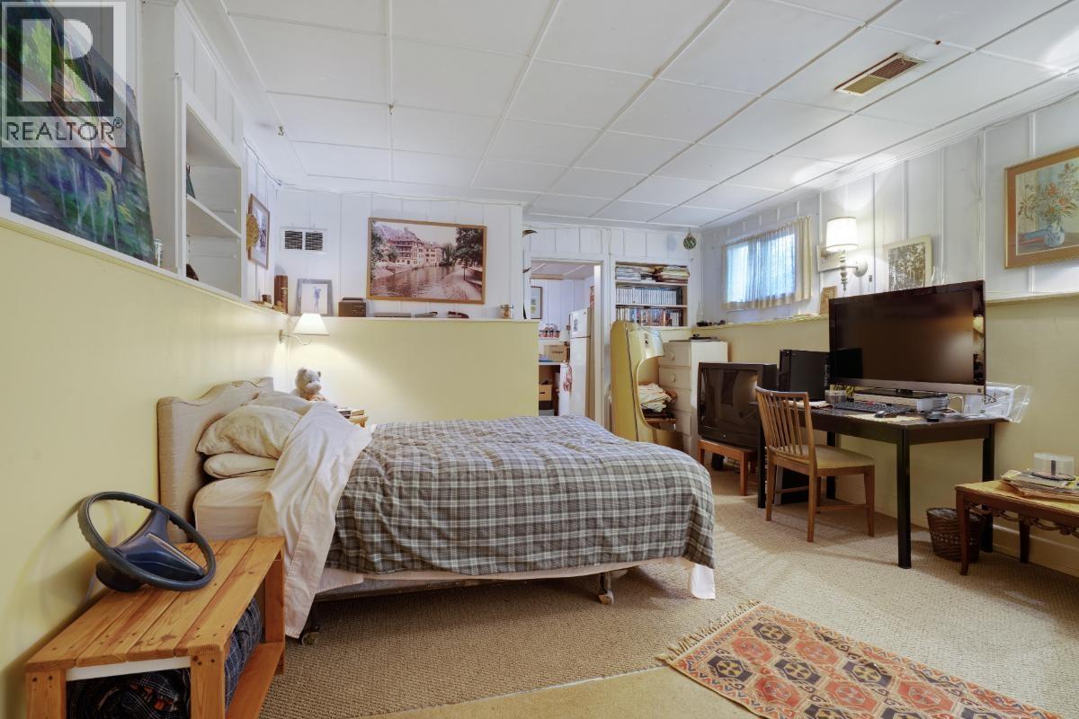 2396 W 18th Avenue, Vancouver, British Columbia  V6L 1A8 - Photo 14 - R3115946