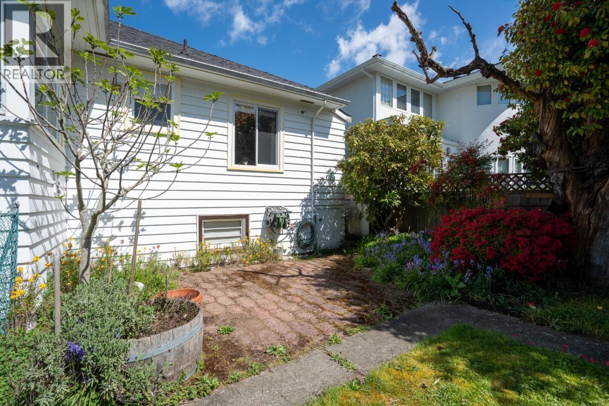 2396 W 18th Avenue, Vancouver, British Columbia  V6L 1A8 - Photo 28 - R3115946