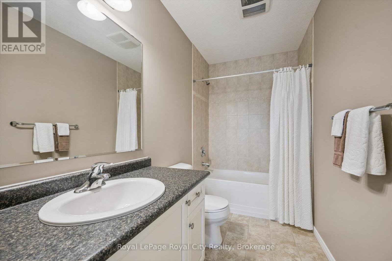 E18 - 6 Upper Mercer Street, Kitchener, Ontario  N2A 0E4 - Photo 16 - X13048160