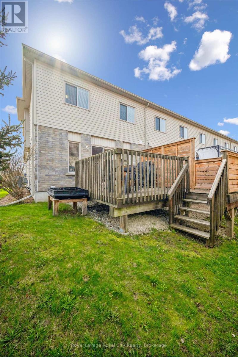 E18 - 6 Upper Mercer Street, Kitchener, Ontario  N2A 0E4 - Photo 18 - X13048160