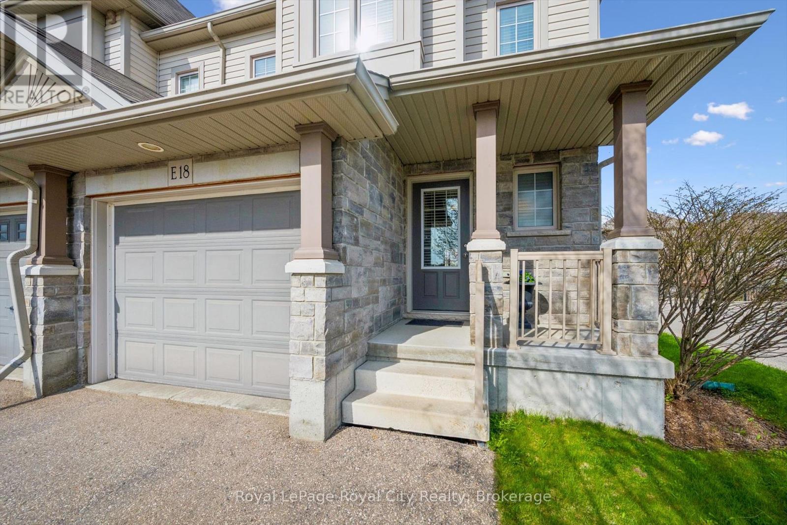 E18 - 6 Upper Mercer Street, Kitchener, Ontario  N2A 0E4 - Photo 2 - X13048160