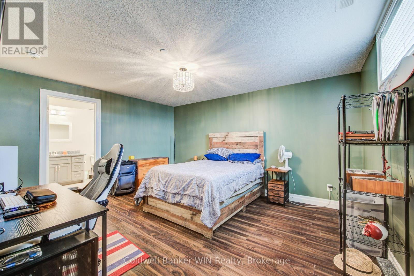 1025 Reserve Avenue S, North Perth, Ontario  N4W 0B5 - Photo 28 - X13048192