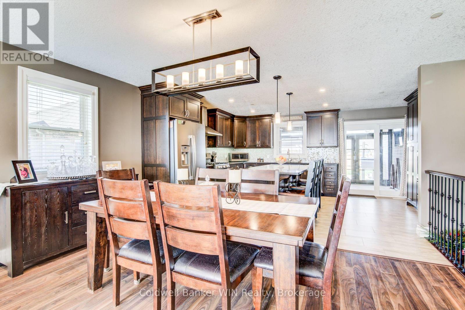 1025 Reserve Avenue S, North Perth, Ontario  N4W 0B5 - Photo 9 - X13048192